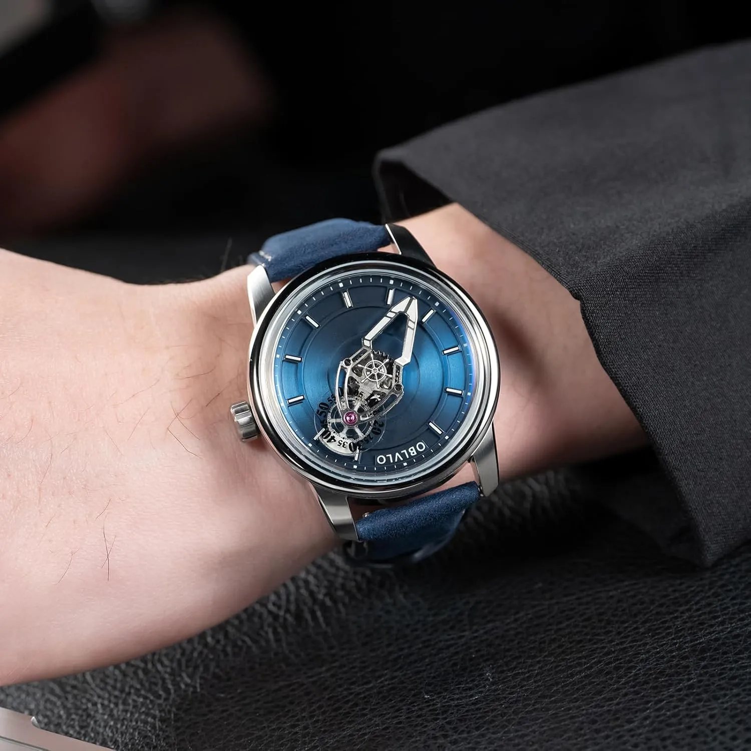 Dial, seagoing Space Concept Luxury Mechanical Watch, Rose Gold Case, Black Leather Band, Silver 