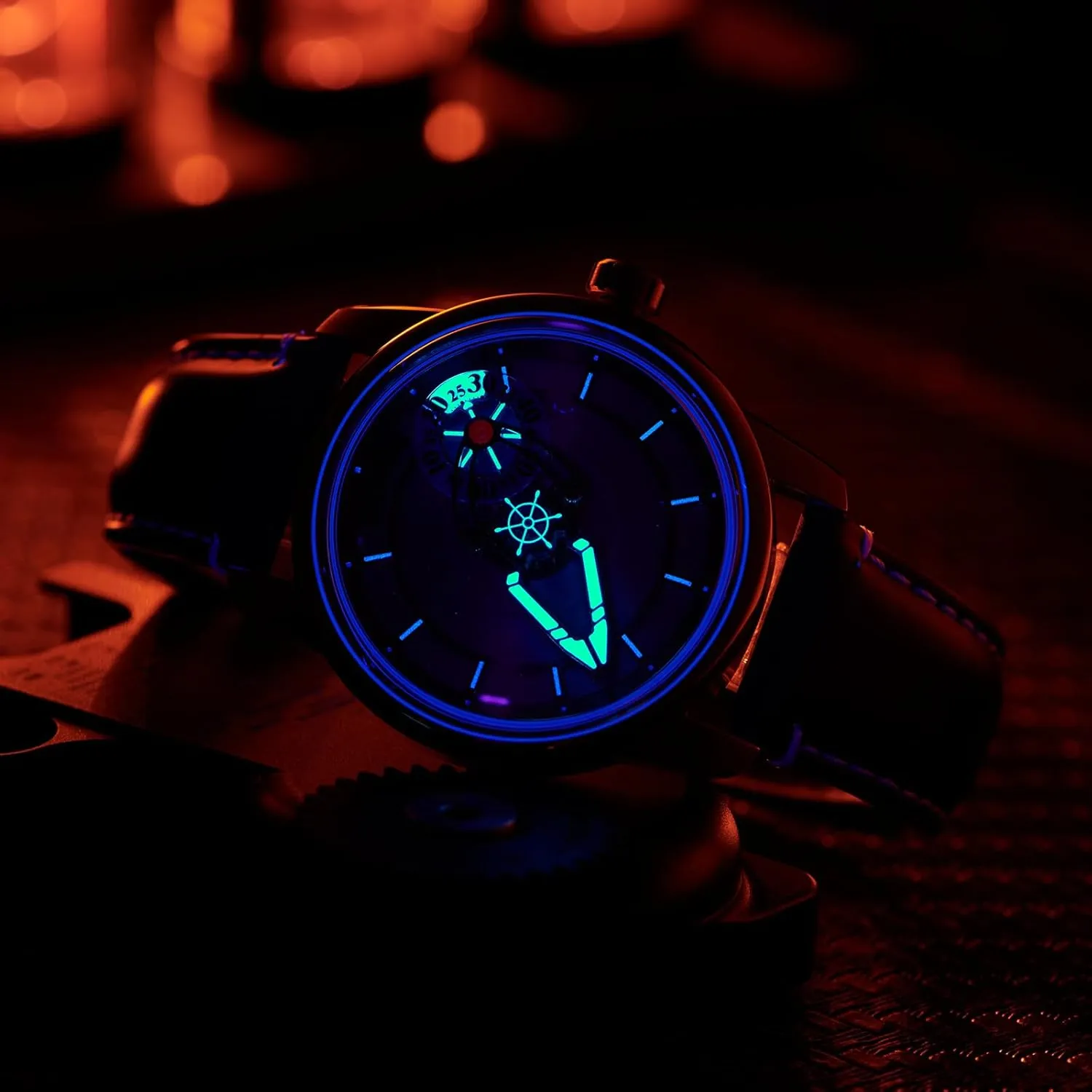 Dial, seagoing Space Concept Luxury Mechanical Watch, Rose Gold Case, Black Leather Band, Silver 
