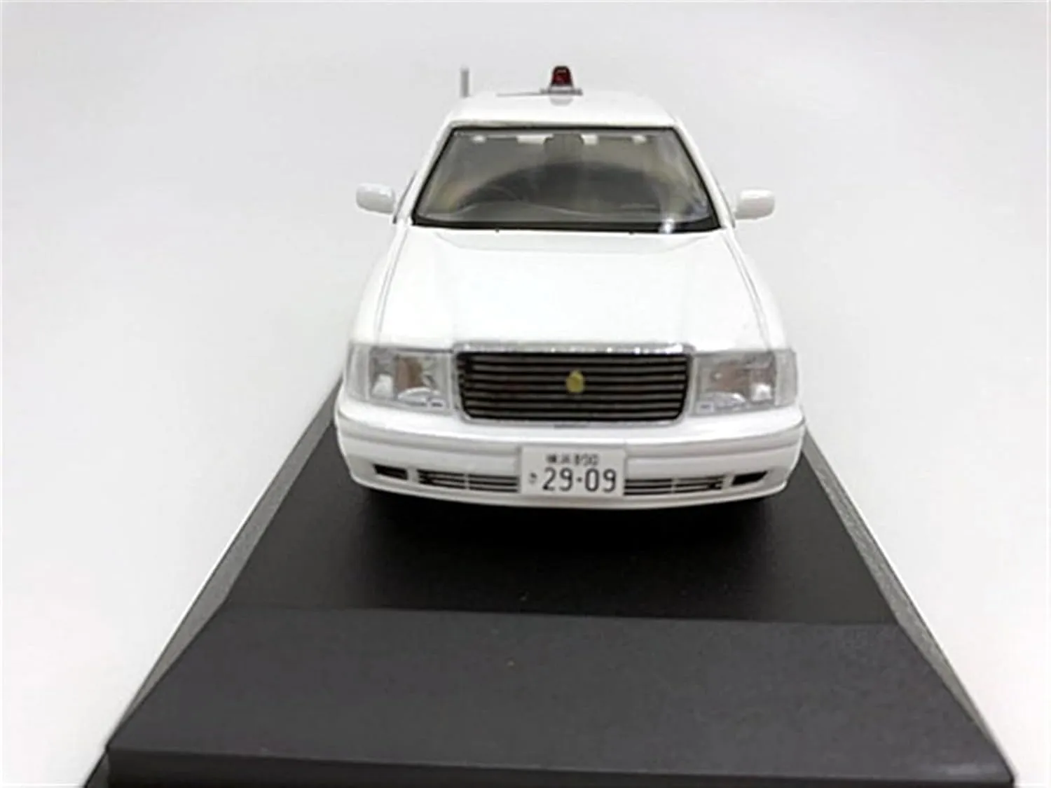 for Home D??cor(Z) Sports car Metal Model 1 43 Scale for Crown Police Car Alloy Car Model Collection Ornament Souvenir Die-Casting doom molecular resettle confront Vehicle 