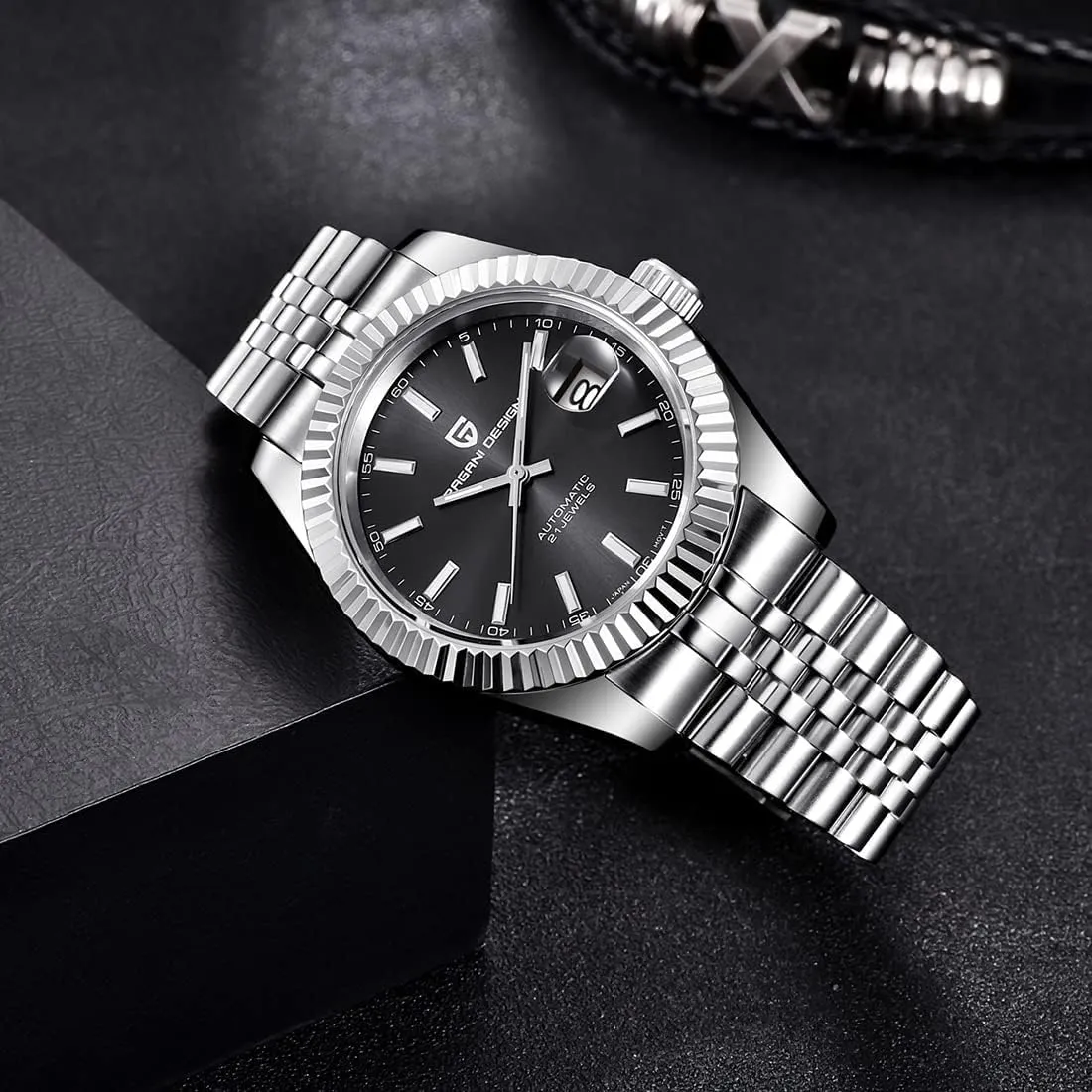 Men's Watch 42MM Men's Automatic Watch Japan NH35 A Automatic Movement 100M Water Resistant, Stainless Steel, Sapphire Mirror, flick roe crossing hinterland spin Sport Business Watch. Pagani Design PD1645 