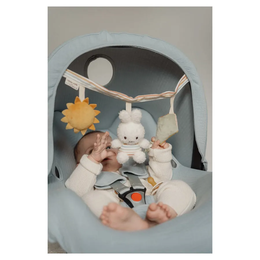Miffy sunny stripes car seat chain