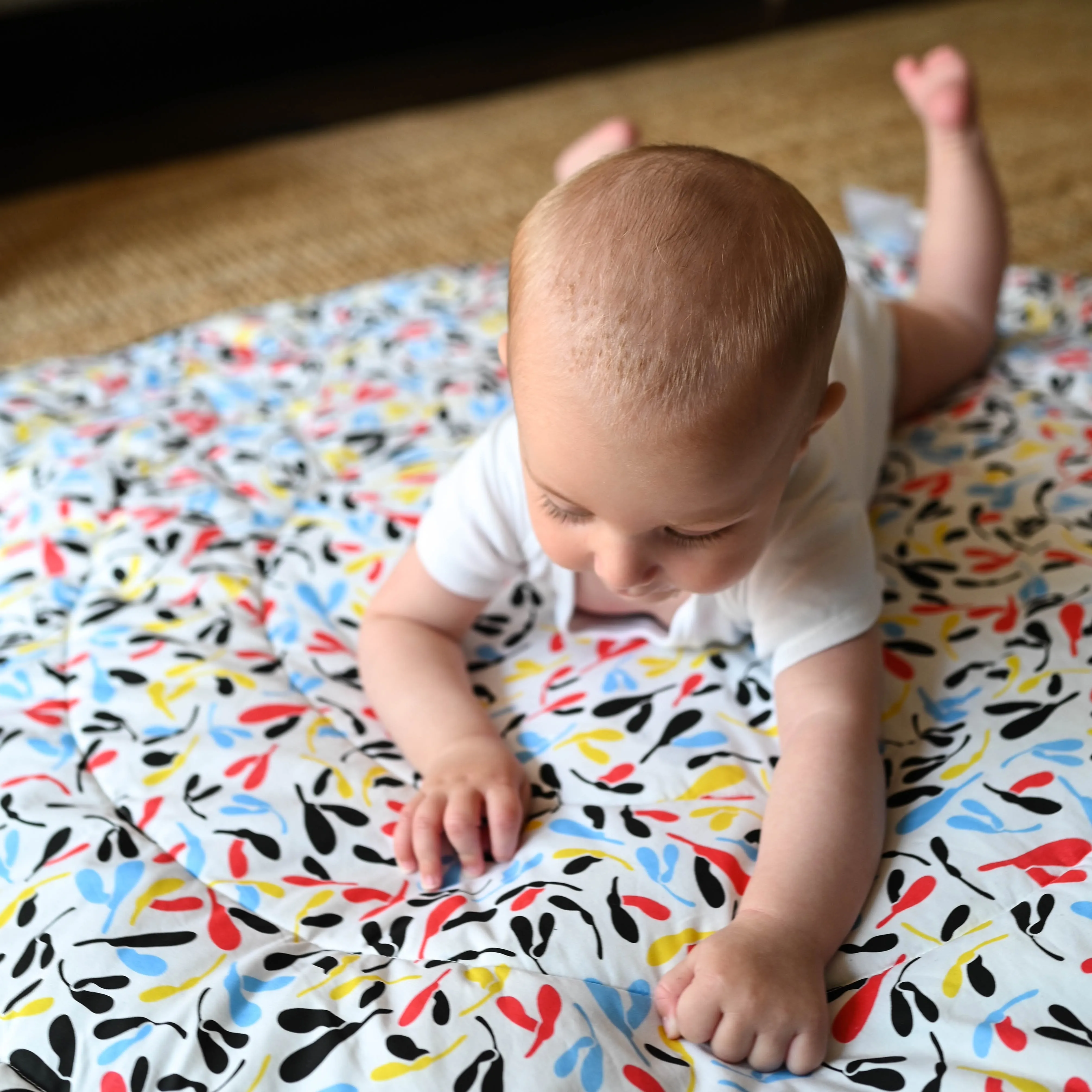 PLANT PRINT PLAYMAT- reversible newborn to 4 months / 5  months