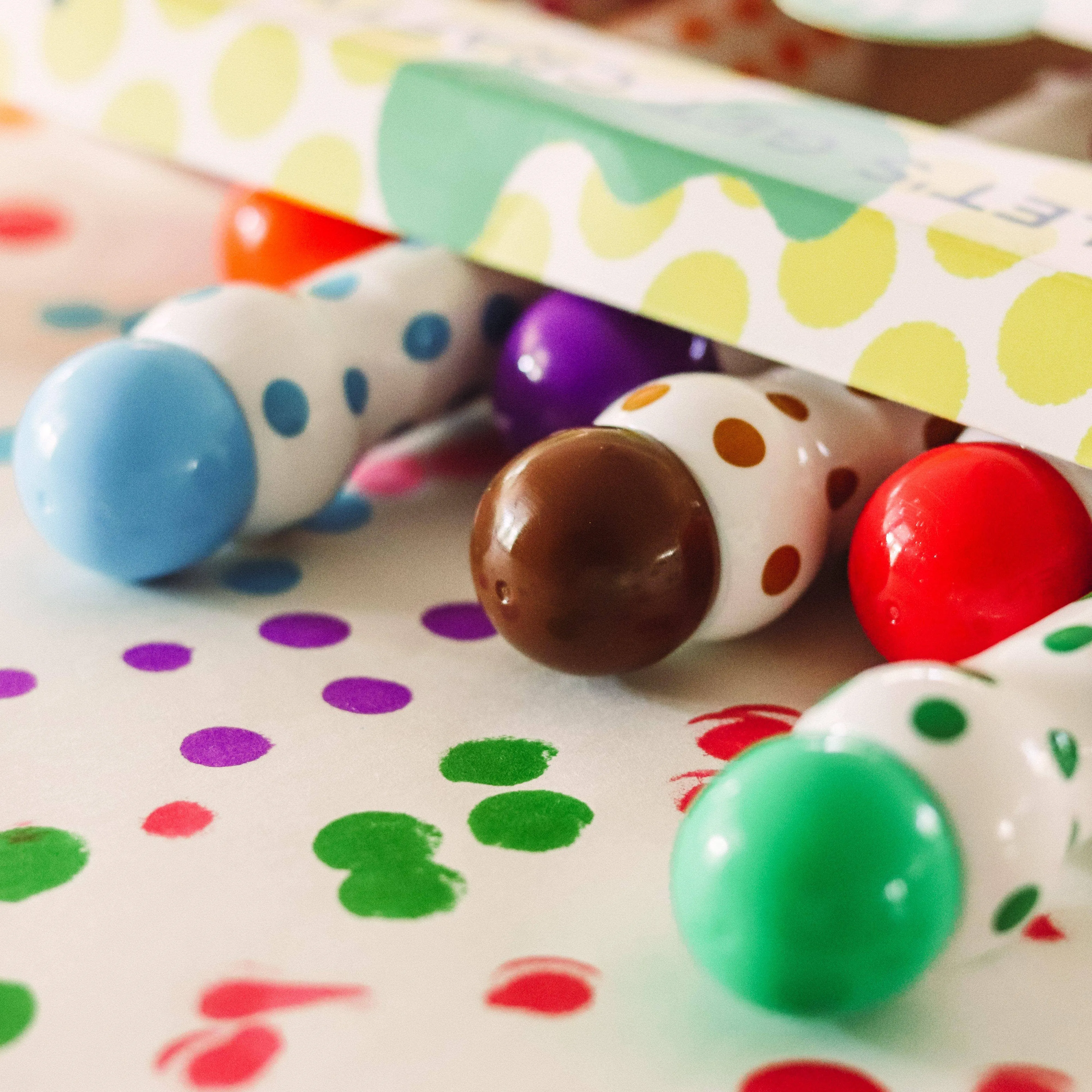 Spot & Dot Markers