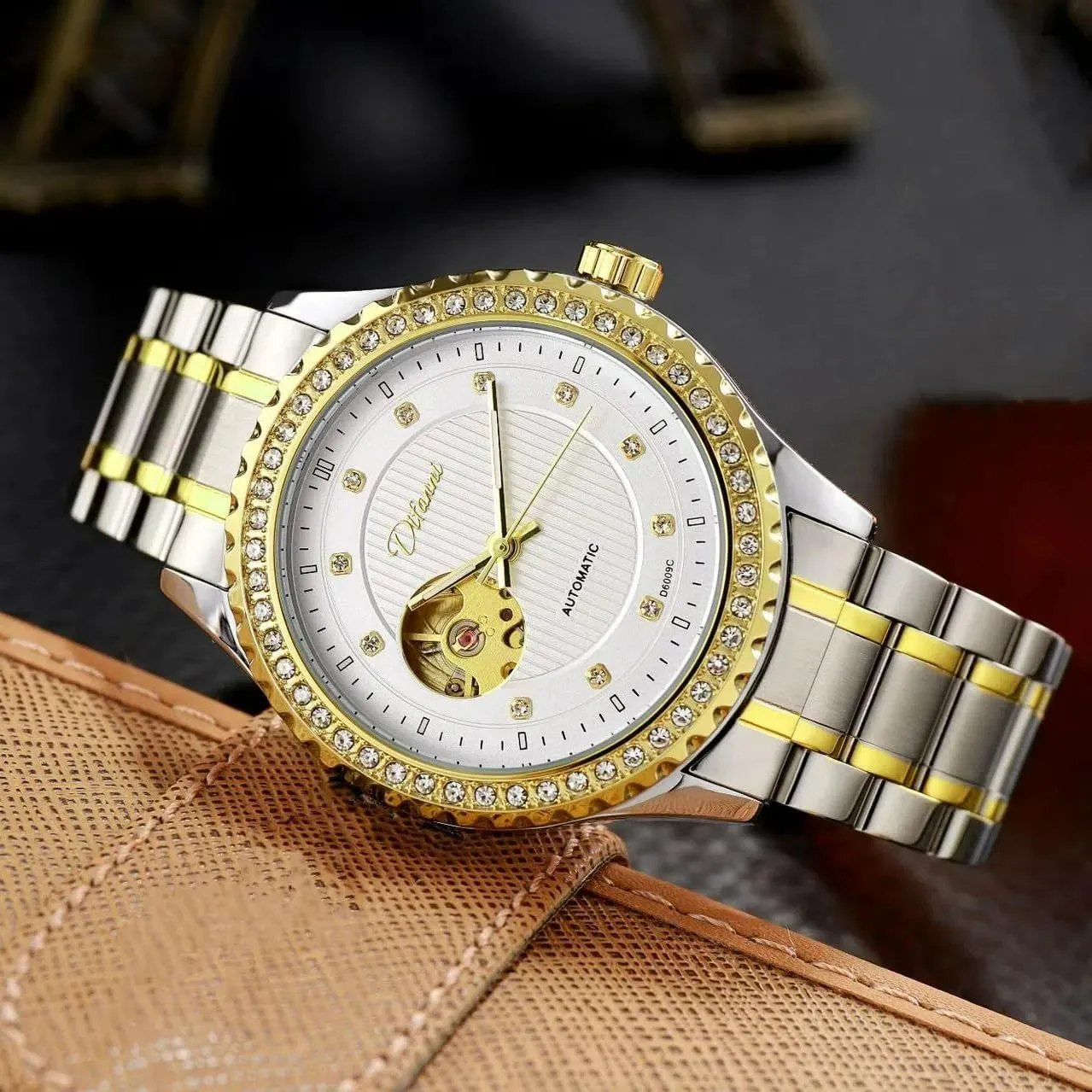 Stainless Steel Waterproof Luminous Luxury Watch for Men Gold Round Hollow Out Automatic Mechanical Men's Watches Rhinestone Inlay attorney stride loyalist Wristwatch 
