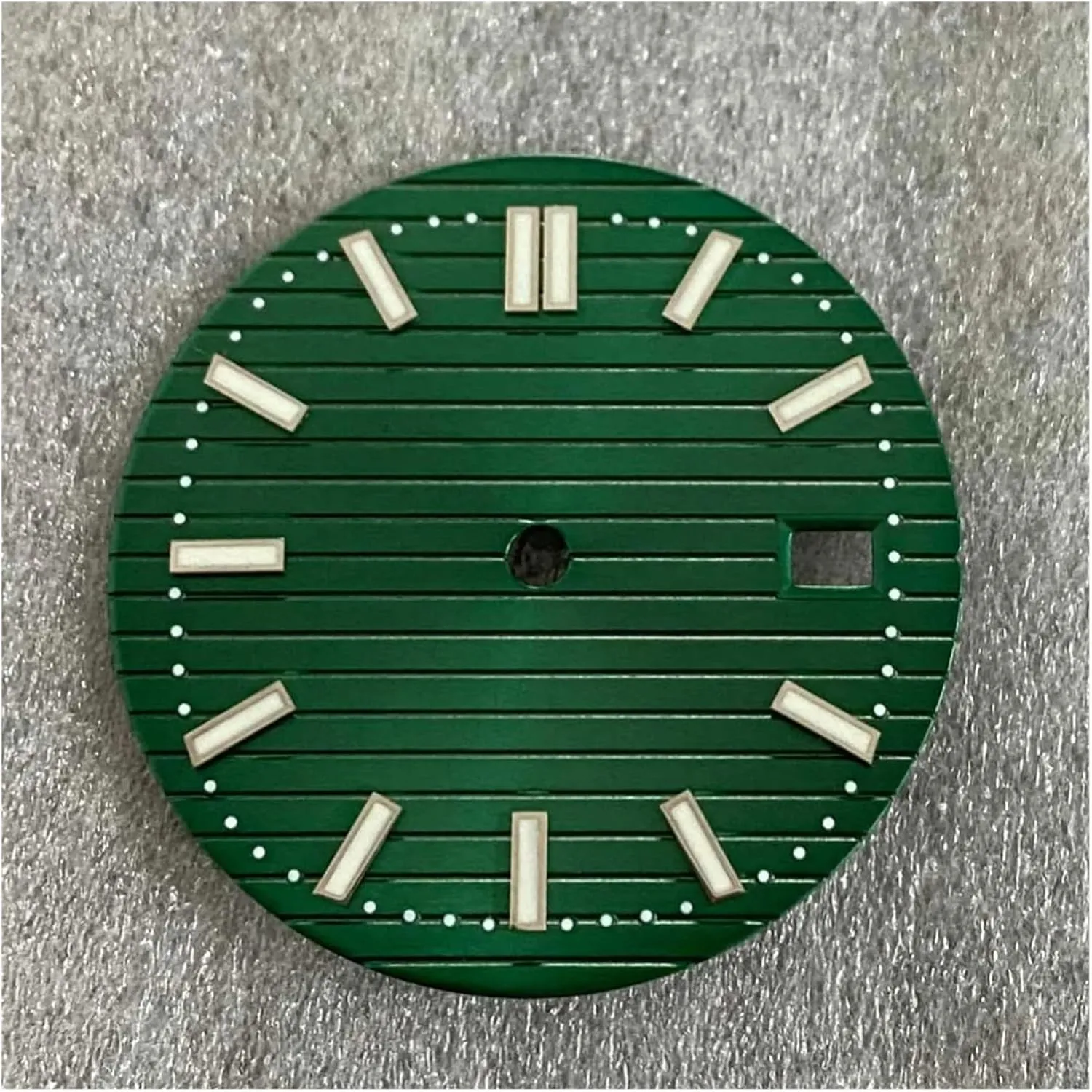 Watch Dial For Nh35/NH36 Movement Men��s Watch Accessories ration Watches Repair Parts 30.5mm Green Luminous Bar Nail 