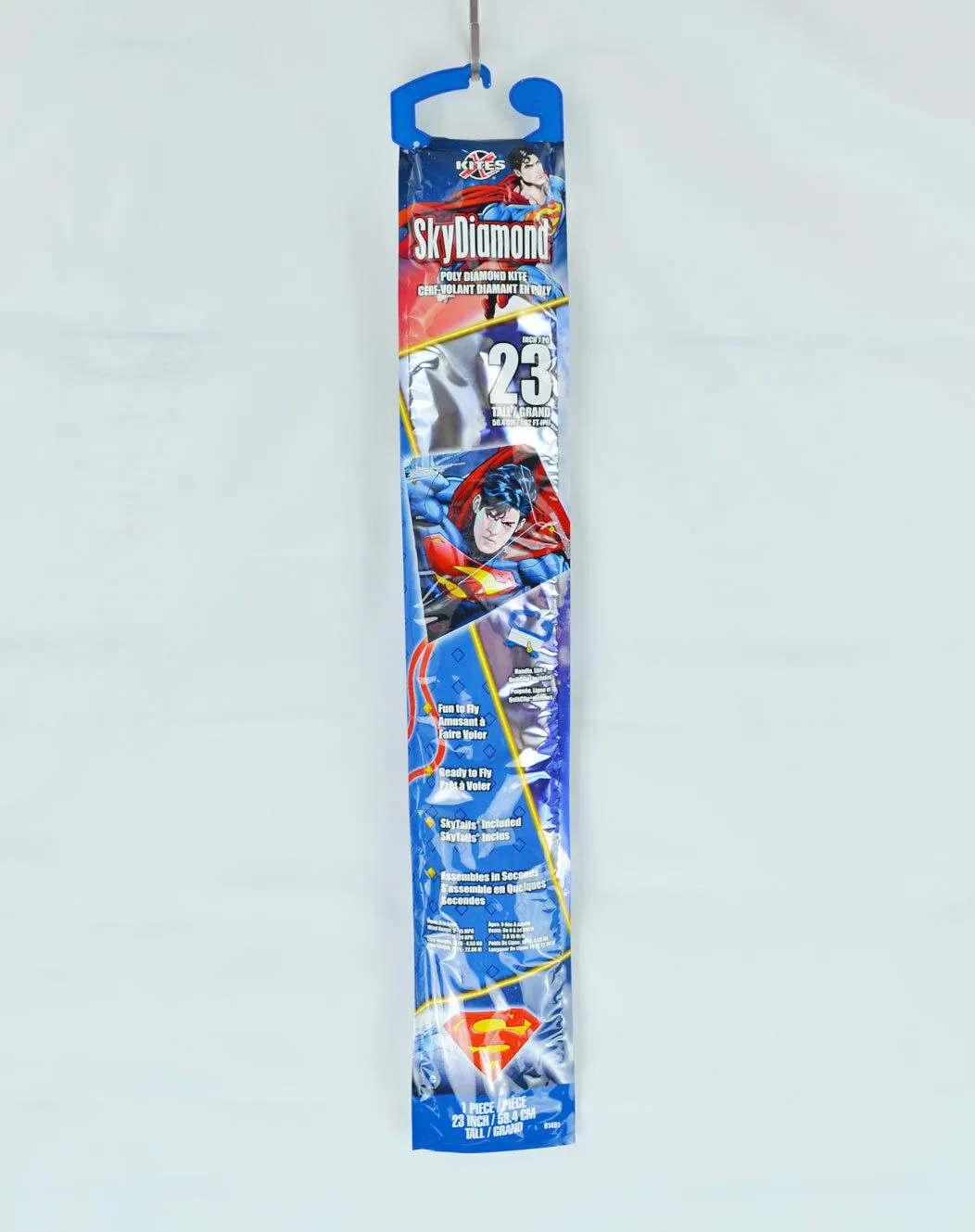 X KITES 23" DC Comics Superman SKYDIAMOND Poly Diamond KITE Assembles in seconds